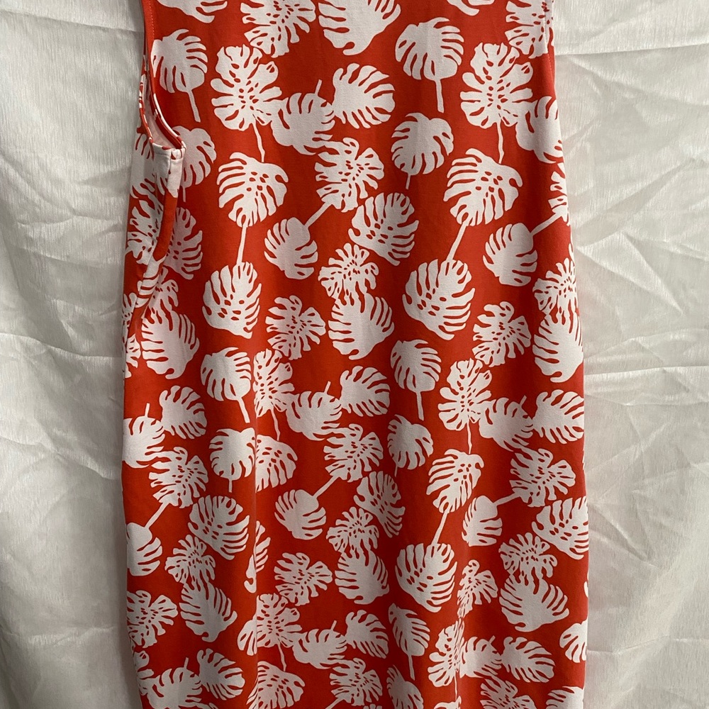 Blair dress PXL New, red /orange with Levite leaves
